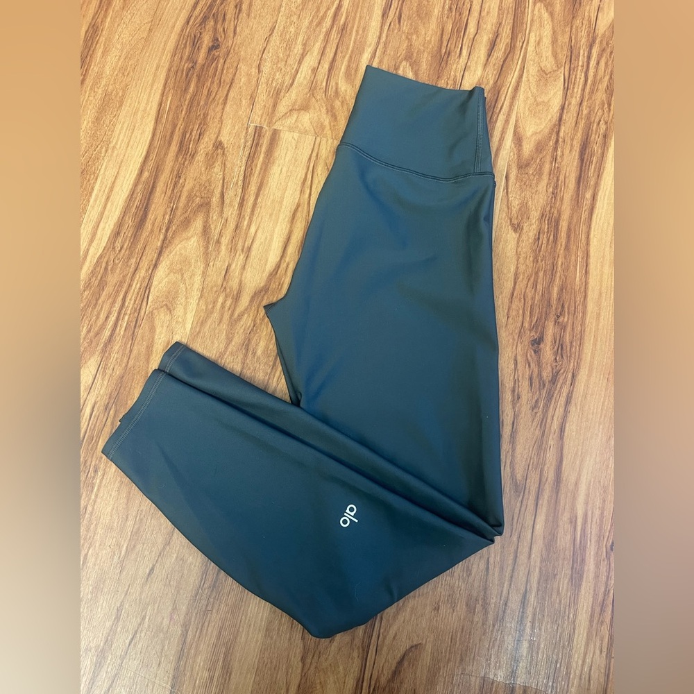 Alo 7/8 high-waist airlift leggings - dark green/charcoal green